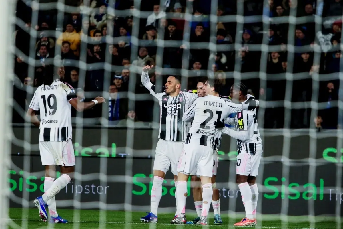 cagliari-porazilo-juventus-10-juve-mel-78-drzeni-mice-a-presto-prohral