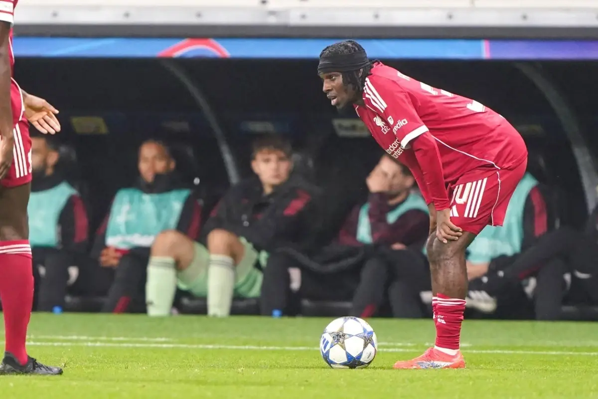 jeremy-frimpong-znovu-zraneny-liverpool-prijde-o-praveho-beka-pred-souboji-s-city-a-psg